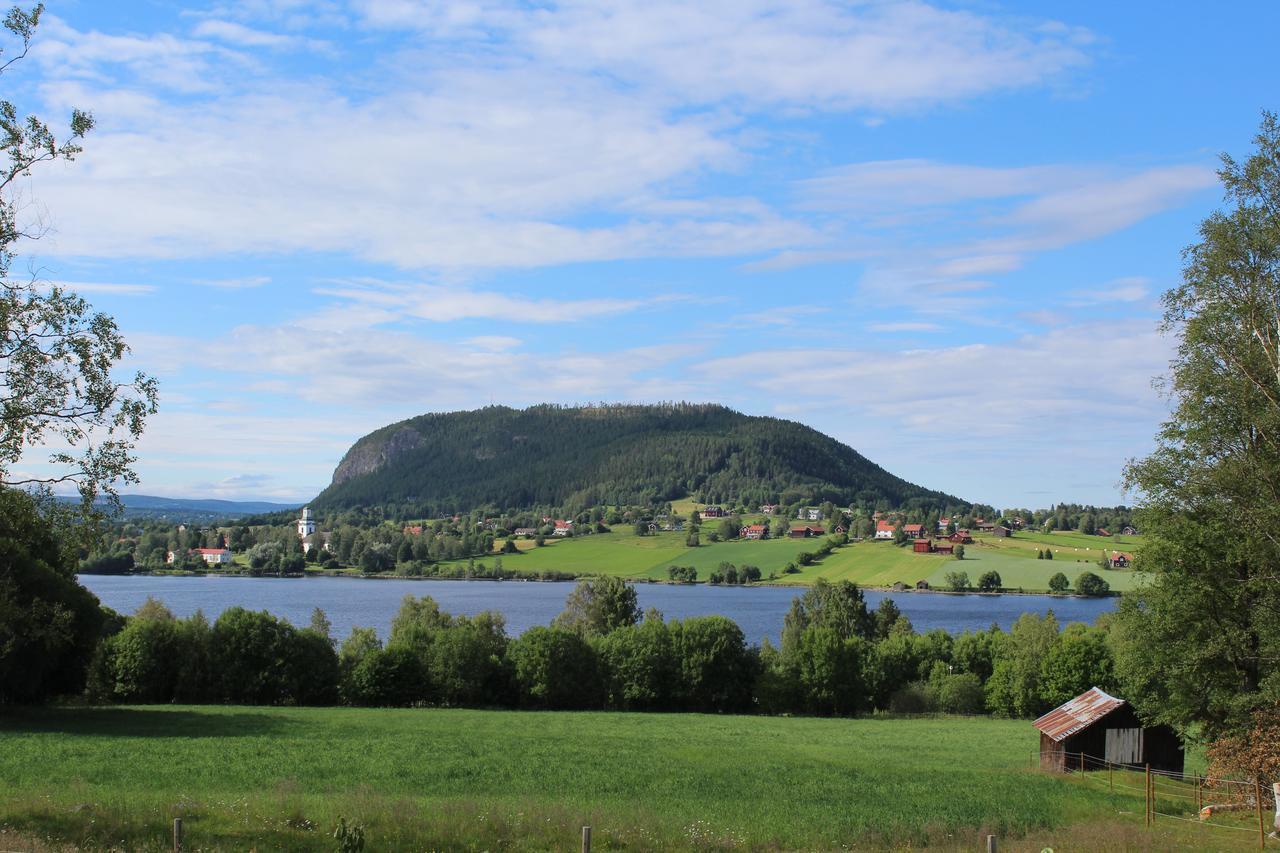 Hoglunda Gard B&B Lantgard Skanderåsen Esterno foto